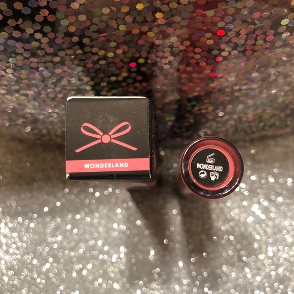 BNIB! Ciate London Liquid Lipstick in Wonderland - Picture 3 of 9